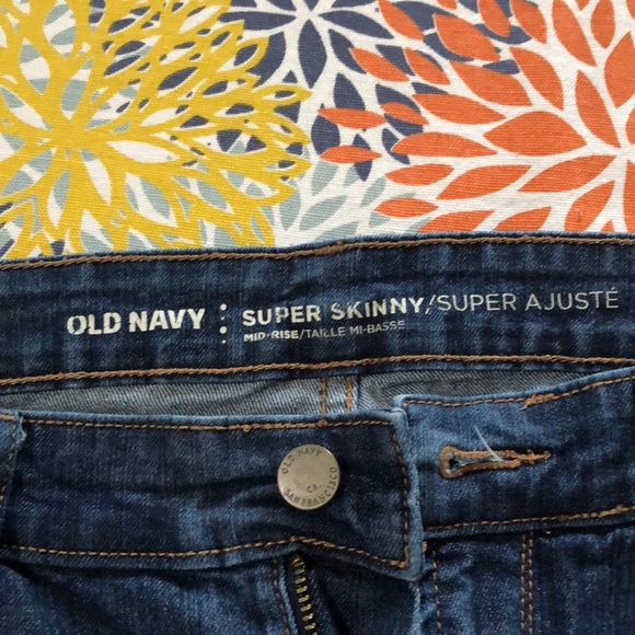 Skinny jeans - Picture 2 of 3